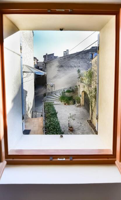 Charmante Maison De Village Au Coeur Du Luberon Cucuron Extérieur photo